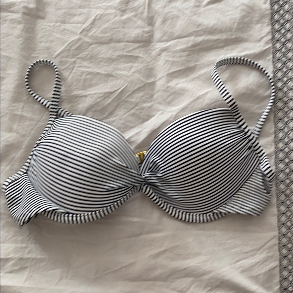 Bikini top
